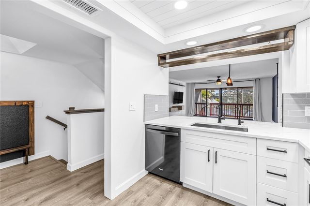 9613 TARA CAY COURT, Seminole, FL 33776