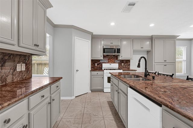 6503 Autumn Thistle Drive, Katy, TX 77449