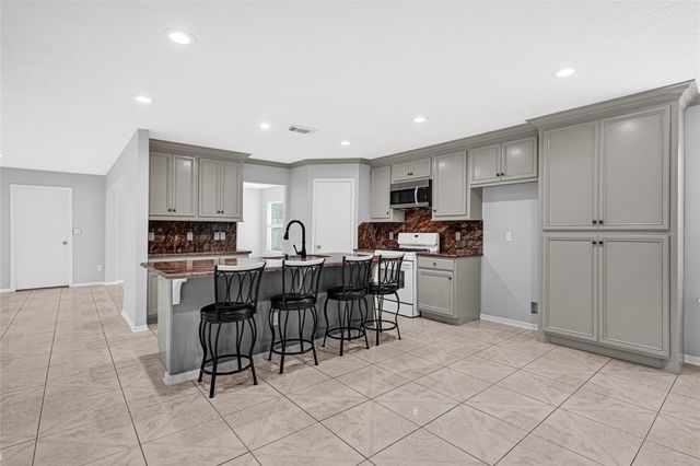 6503 Autumn Thistle Drive, Katy, TX 77449