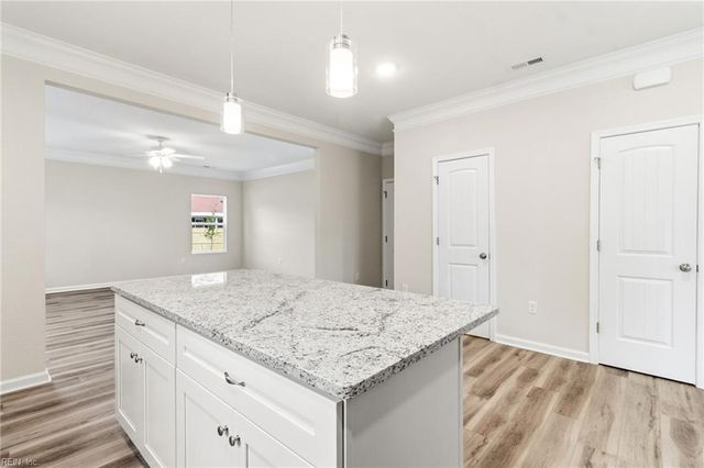 6348 Whittier DR, Norfolk, VA 23513