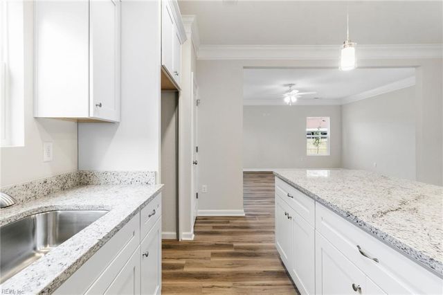 6348 Whittier DR, Norfolk, VA 23513