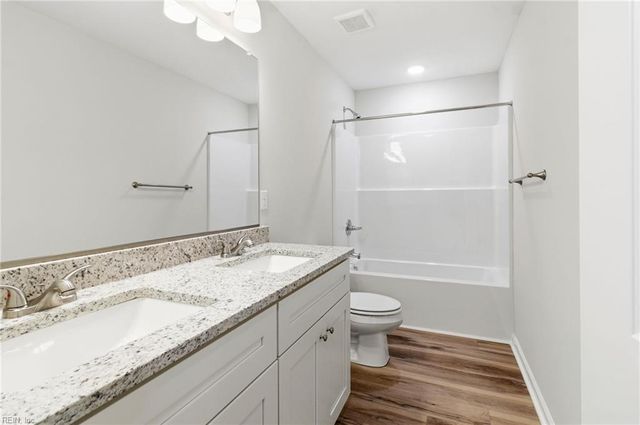 6348 Whittier DR, Norfolk, VA 23513