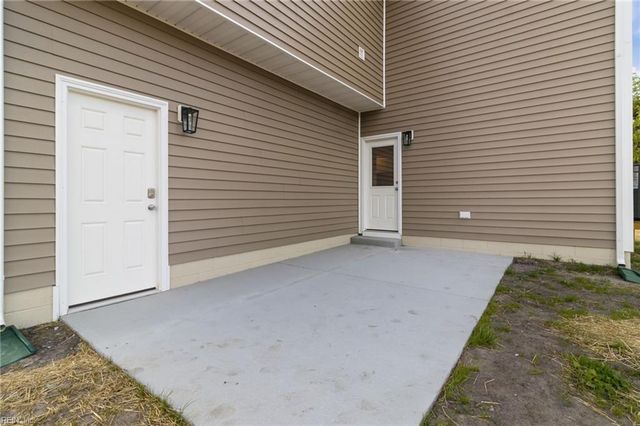 6348 Whittier DR, Norfolk, VA 23513