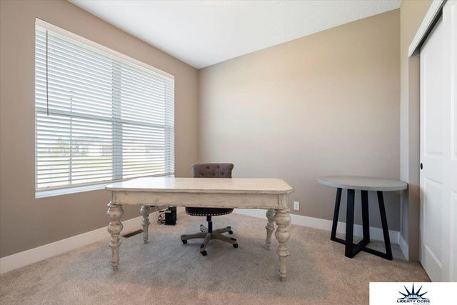 11506 Bearcreek Drive, Papillion, NE 68046