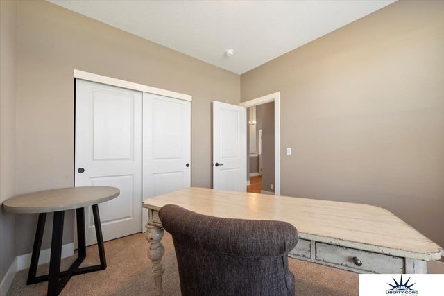 11506 Bearcreek Drive, Papillion, NE 68046