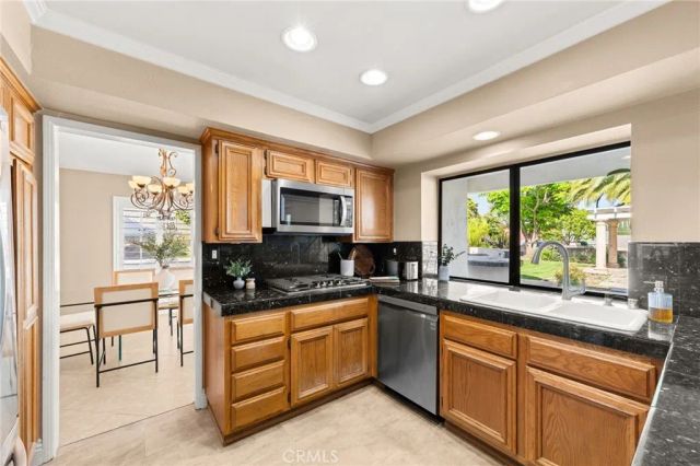 6071 Zircon Avenue, Rancho Cucamonga, CA 91701