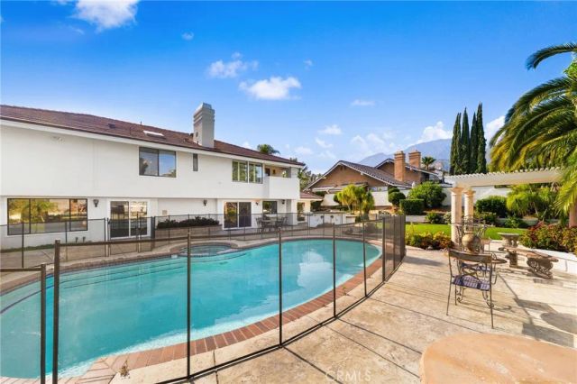 6071 Zircon Avenue, Rancho Cucamonga, CA 91701