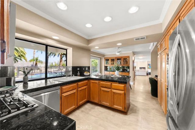 6071 Zircon Avenue, Rancho Cucamonga, CA 91701