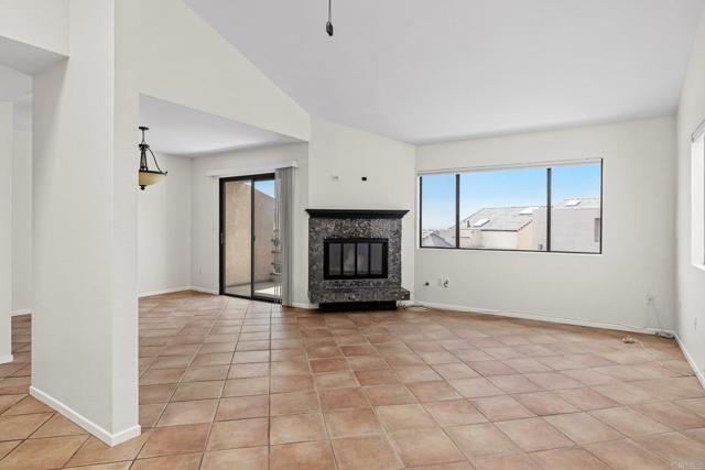 989 Hygeia Avenue, Encinitas, CA 92024