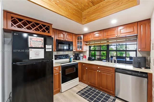 2356 NW 111th Ave, Sunrise, FL 33322