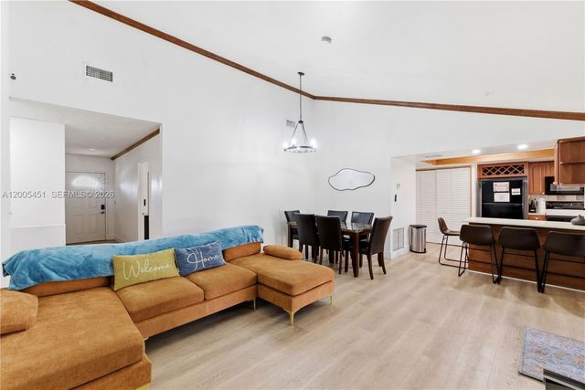 2356 NW 111th Ave, Sunrise, FL 33322