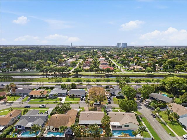 2356 NW 111th Ave, Sunrise, FL 33322
