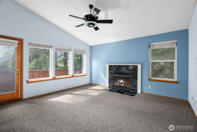 6430 NE Agate Beach Road, Bainbridge Island, WA 98110