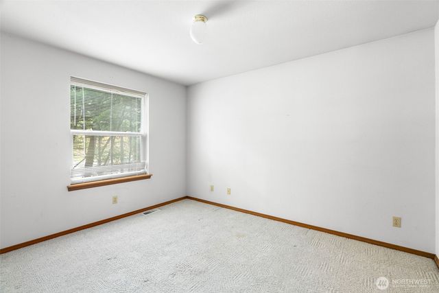 6430 NE Agate Beach Road, Bainbridge Island, WA 98110