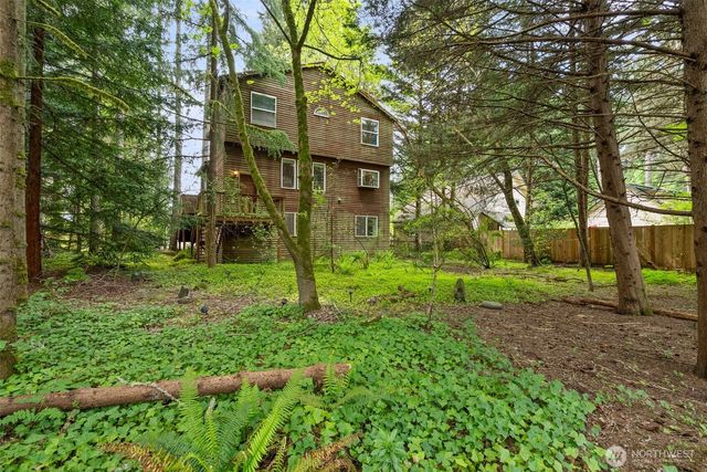 6430 NE Agate Beach Road, Bainbridge Island, WA 98110