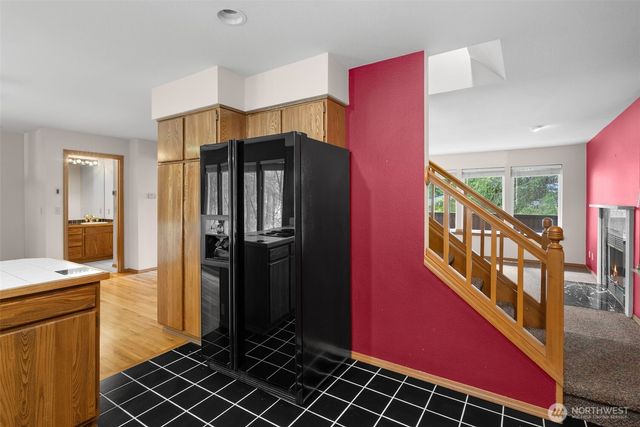 6430 NE Agate Beach Road, Bainbridge Island, WA 98110