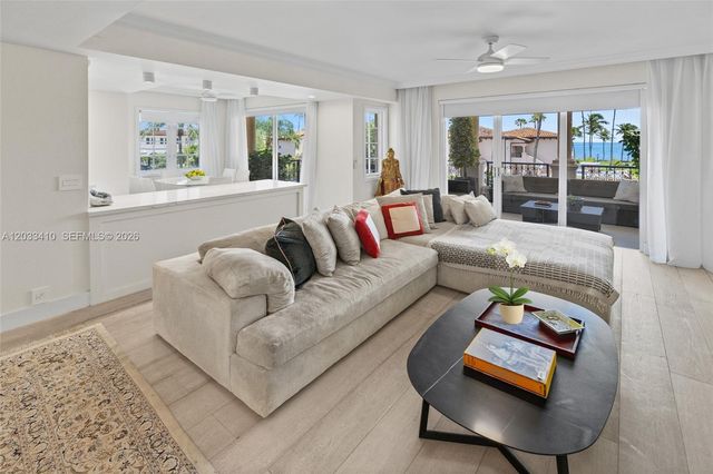 19122 Fisher Island Dr 19122, Miami Beach, FL 33109