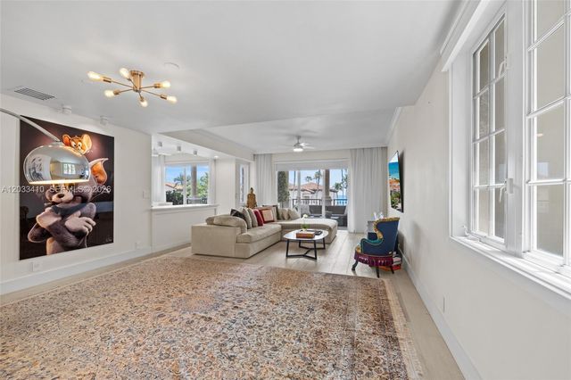 19122 Fisher Island Dr 19122, Miami Beach, FL 33109