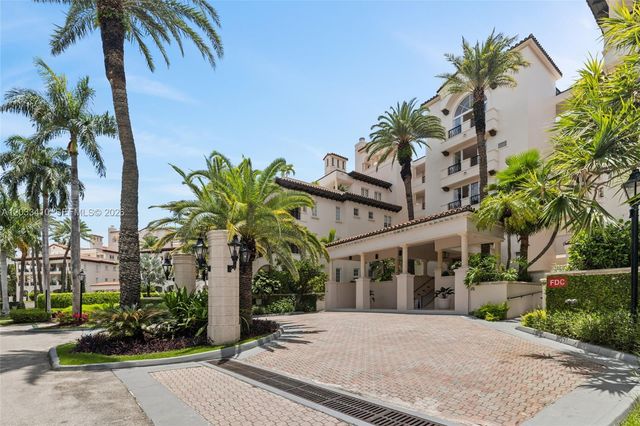 19122 Fisher Island Dr 19122, Miami Beach, FL 33109