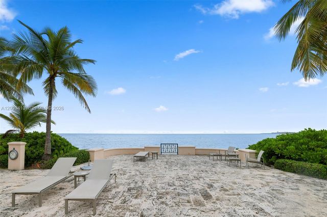 19122 Fisher Island Dr 19122, Miami Beach, FL 33109