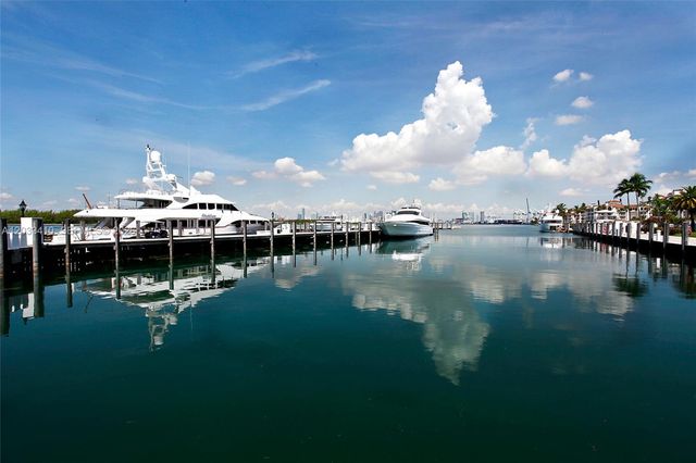 19122 Fisher Island Dr 19122, Miami Beach, FL 33109