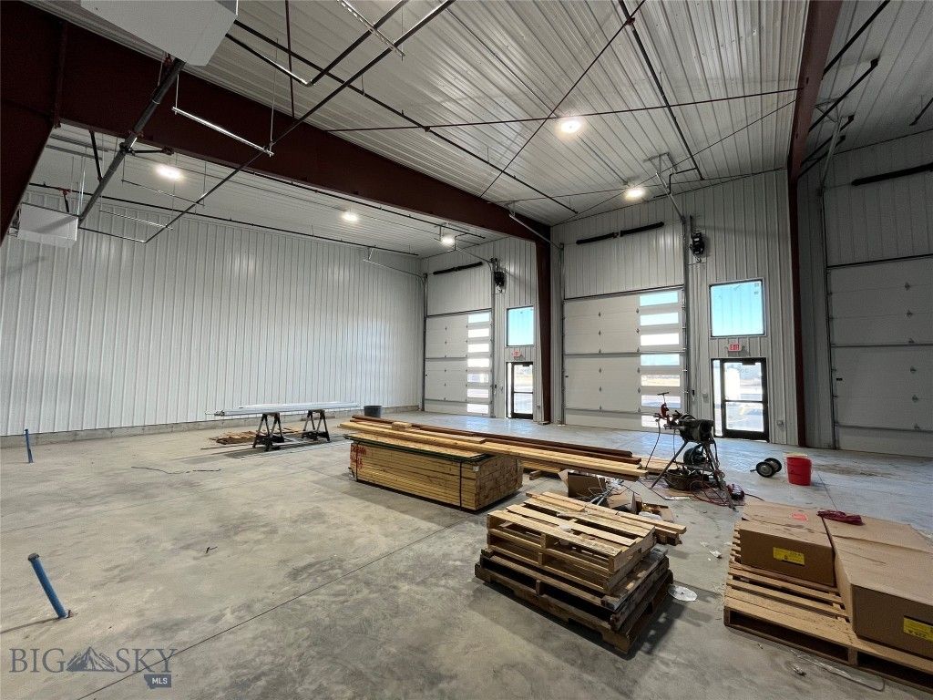 1828 Amsterdam Road 409, Belgrade, MT 59714 photo 4