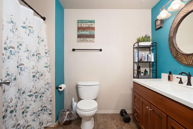 2727 Connell Avenue, Medford, OR 97501