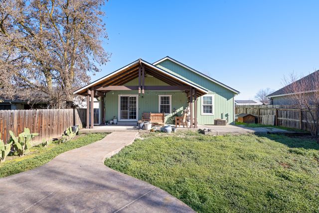 2727 Connell Avenue, Medford, OR 97501