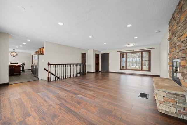 900 E Lake Brophy Road NW, Alexandria, MN 56308