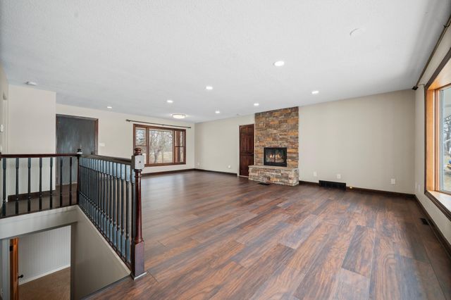 900 E Lake Brophy Road NW, Alexandria, MN 56308