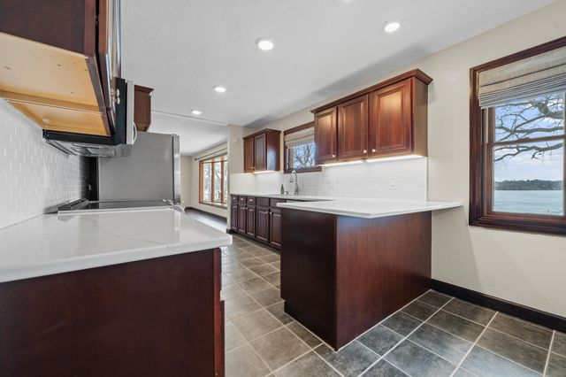 900 E Lake Brophy Road NW, Alexandria, MN 56308