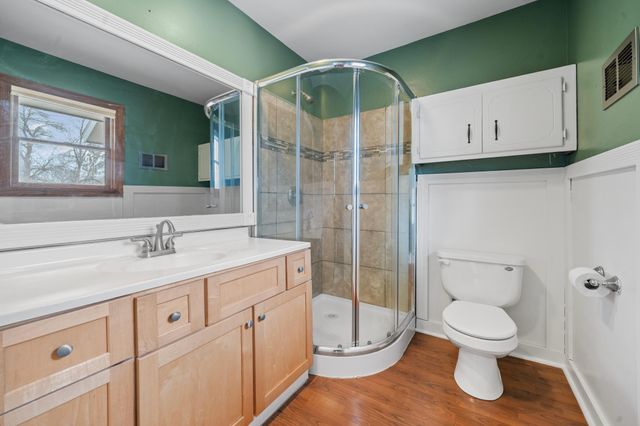 900 E Lake Brophy Road NW, Alexandria, MN 56308