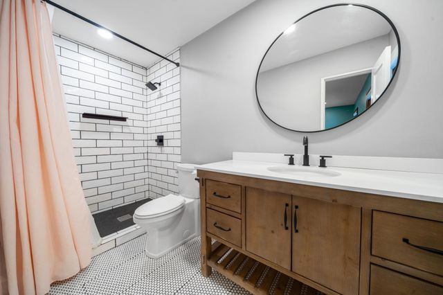 900 E Lake Brophy Road NW, Alexandria, MN 56308