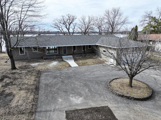 900 E Lake Brophy Road NW, Alexandria, MN 56308