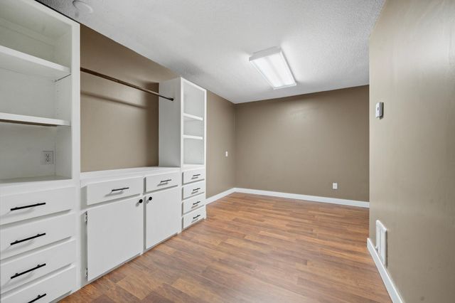 900 E Lake Brophy Road NW, Alexandria, MN 56308