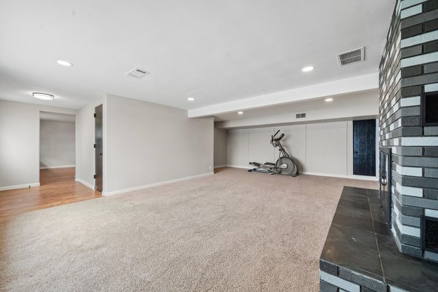 900 E Lake Brophy Road NW, Alexandria, MN 56308