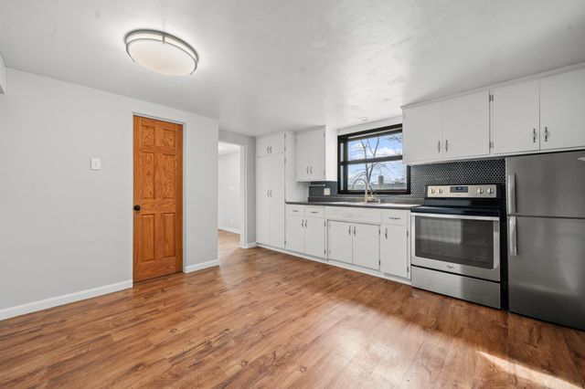 900 E Lake Brophy Road NW, Alexandria, MN 56308