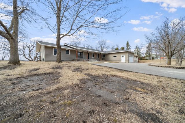 900 E Lake Brophy Road NW, Alexandria, MN 56308
