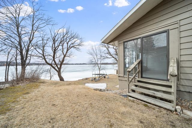 900 E Lake Brophy Road NW, Alexandria, MN 56308