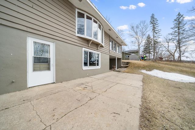 900 E Lake Brophy Road NW, Alexandria, MN 56308