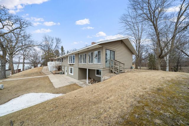900 E Lake Brophy Road NW, Alexandria, MN 56308