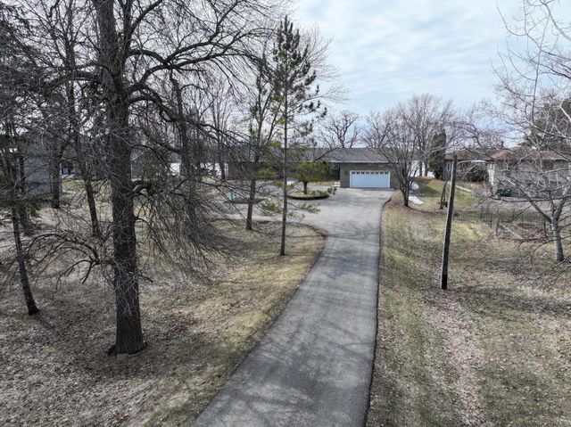 900 E Lake Brophy Road NW, Alexandria, MN 56308