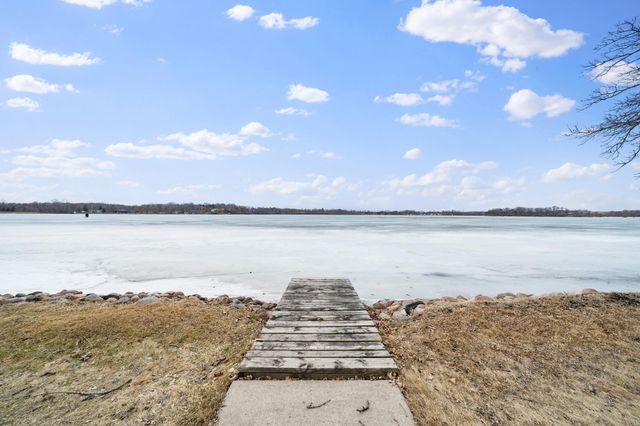 900 E Lake Brophy Road NW, Alexandria, MN 56308