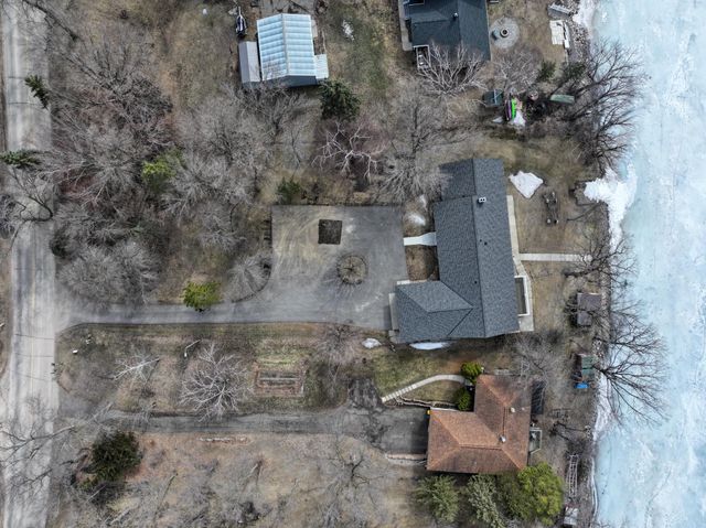 900 E Lake Brophy Road NW, Alexandria, MN 56308