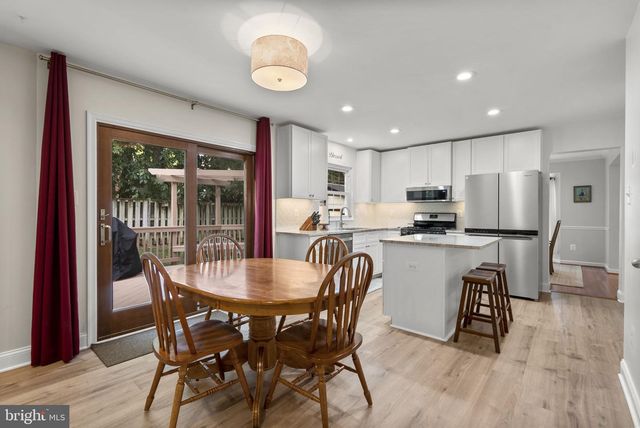2704 LINDENWOOD DR, Olney, MD 20832