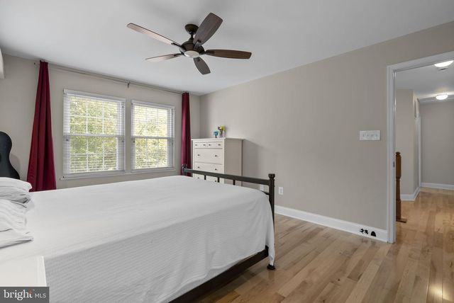 2704 LINDENWOOD DR, Olney, MD 20832