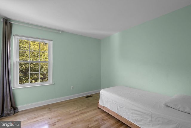 2704 LINDENWOOD DR, Olney, MD 20832