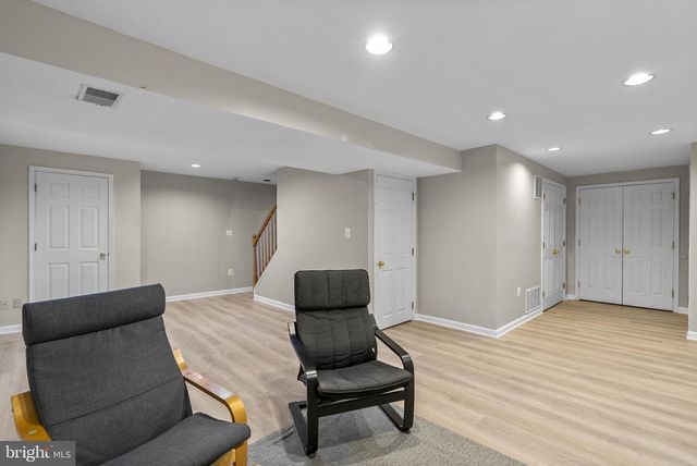 2704 LINDENWOOD DR, Olney, MD 20832