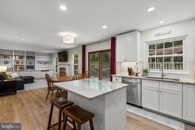 2704 LINDENWOOD DR, Olney, MD 20832