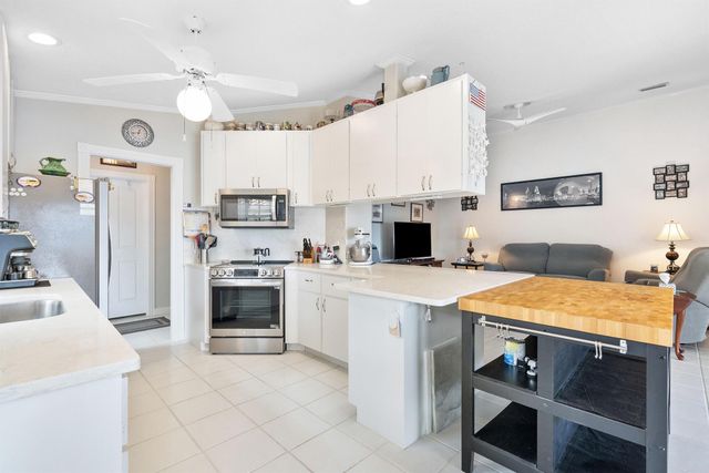 7770 SE Spicewood Circle, Hobe Sound, FL 33455